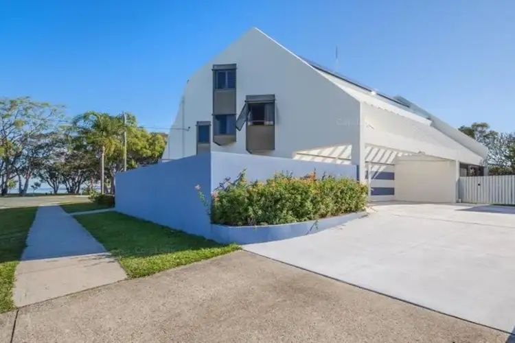 Third view of Homely unit listing, 2/185 Welsby Parade, Bongaree QLD 4507