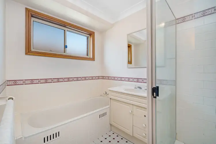 Fifth view of Homely semi-detached listing, 2/72 Melaleuca Drive, Metford NSW 2323