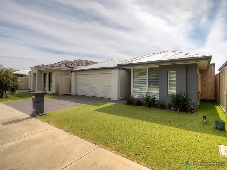 44 Kalari Drive, Wattle Grove WA 6107