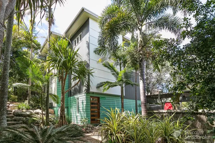 1/12 Samarinda Drive, Point Lookout QLD 4183