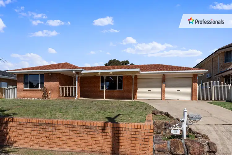 54 Myall Road, Casula NSW 2170