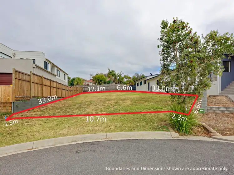 24 Celebration Place, Bridgeman Downs QLD 4035