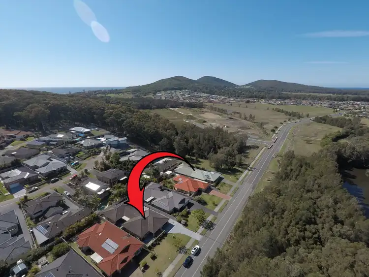 Fourth view of Homely villa listing, 1/64 The Southern Parkway, Forster NSW 2428