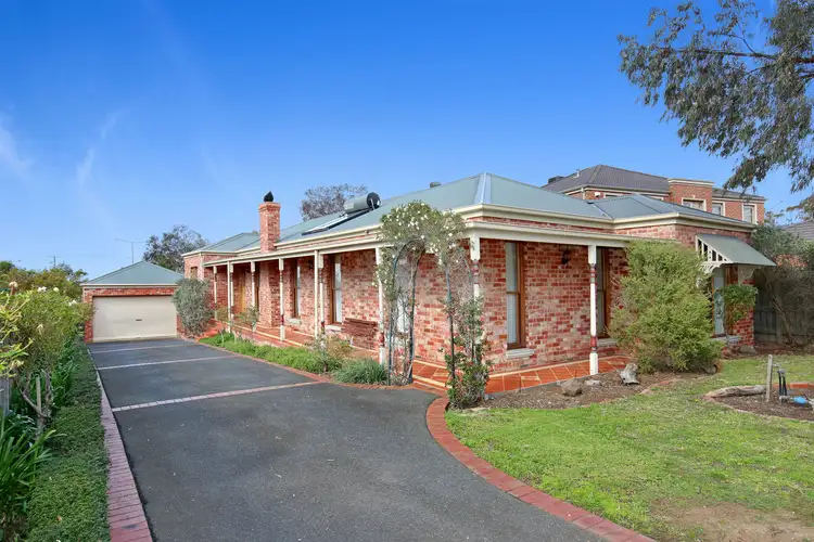 33 Bedingham Drive, Hillside VIC 3037