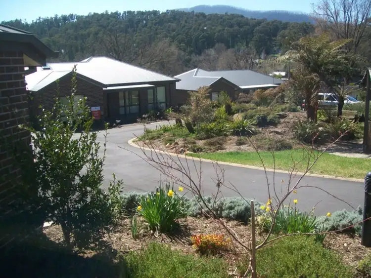 2/4 Sedgwick Street, Marysville VIC 3779
