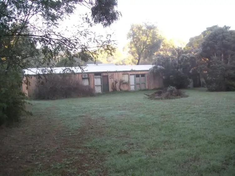 1 Aroona Drive, Buxton VIC 3711