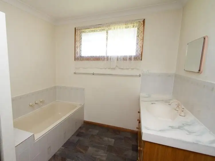 Seventh view of Homely house listing, 31 Mareeba Avenue, Buxton VIC 3711