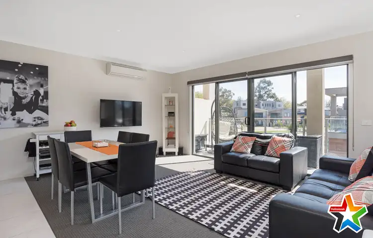 Third view of Homely townhouse listing, 18 Lithgow Way, Mooroolbark VIC 3138