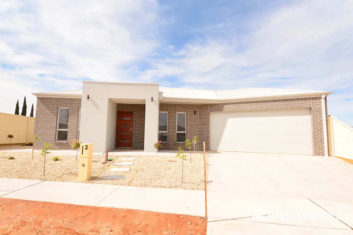 Main view of Homely house listing, 3 Midtown Drive, Mildura VIC 3500