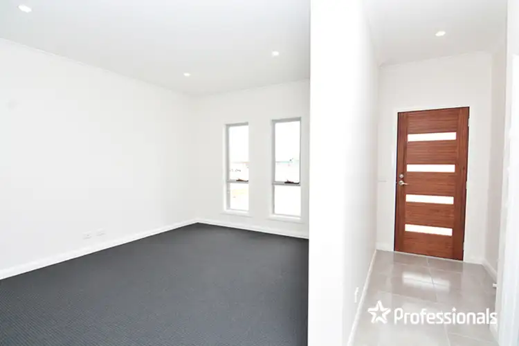 Fourth view of Homely house listing, 3 Midtown Drive, Mildura VIC 3500