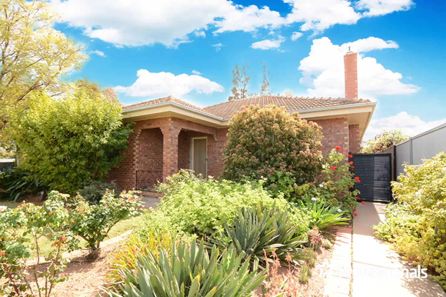 Main view of Homely house listing, 2 Willow Grove, Mildura VIC 3500