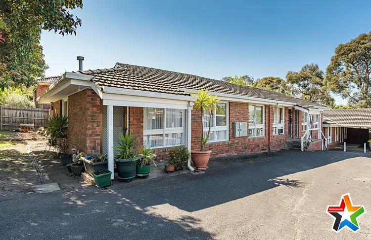 Second view of Homely unit listing, 1/36 Felix Grove, Mooroolbark VIC 3138