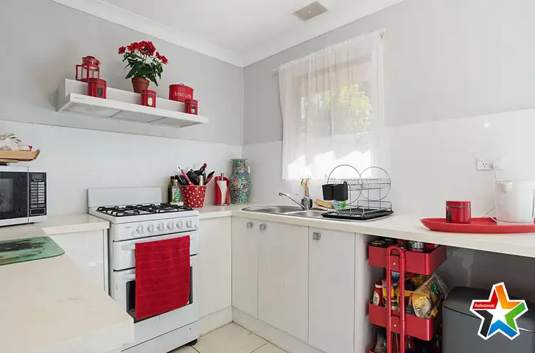 Sixth view of Homely unit listing, 1/36 Felix Grove, Mooroolbark VIC 3138