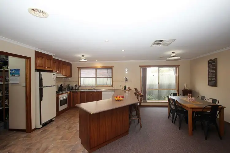 Fifth view of Homely house listing, 2 Rowles Drive, Maryborough VIC 3465