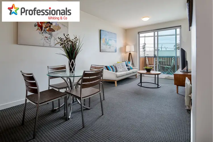 2/64 Fitzroy Street, St Kilda VIC 3182