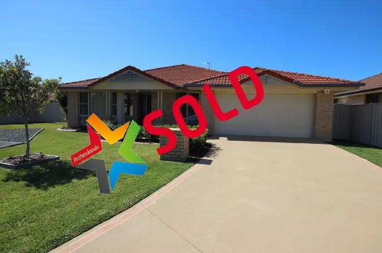 9 Nakara Court, Forster NSW 2428