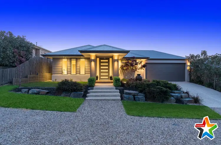 13 Empire Drive, Mooroolbark VIC 3138