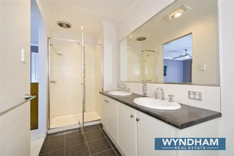 Fourth view of Homely house listing, 11 Maclarens Close, Manor Lakes VIC 3024