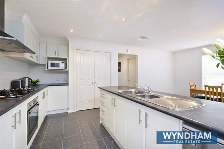 Fifth view of Homely house listing, 11 Maclarens Close, Manor Lakes VIC 3024