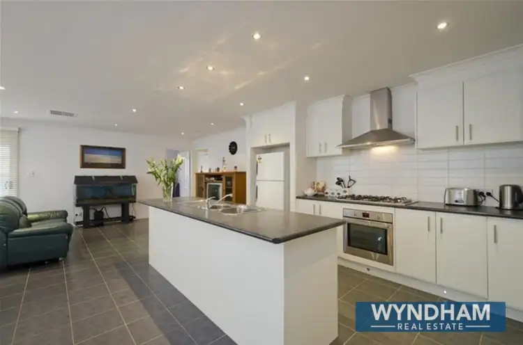 Sixth view of Homely house listing, 11 Maclarens Close, Manor Lakes VIC 3024