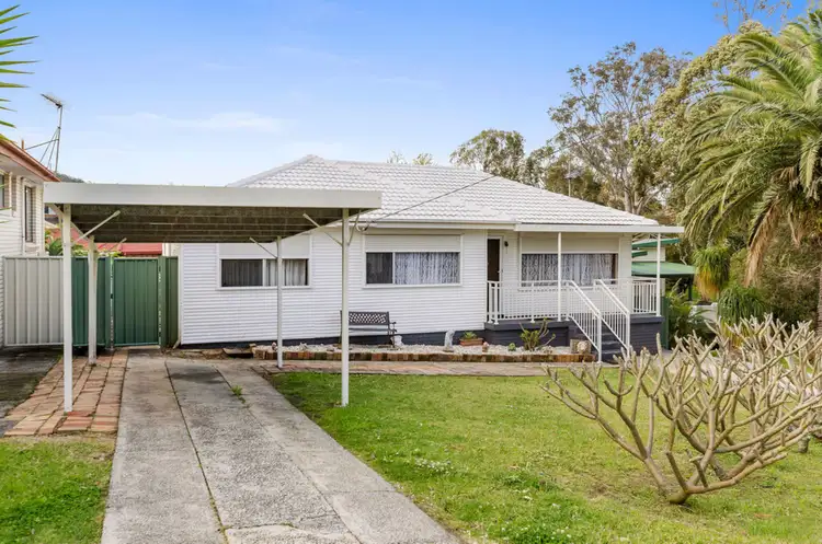 312 Farmborough Road, Farmborough Heights NSW 2526