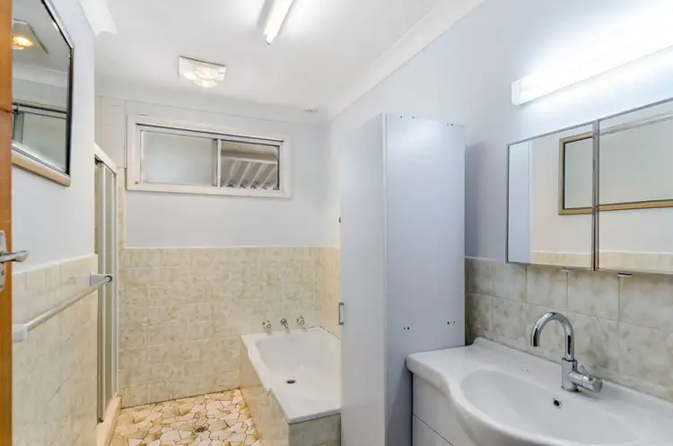 Fifth view of Homely house listing, 312 Farmborough Road, Farmborough Heights NSW 2526