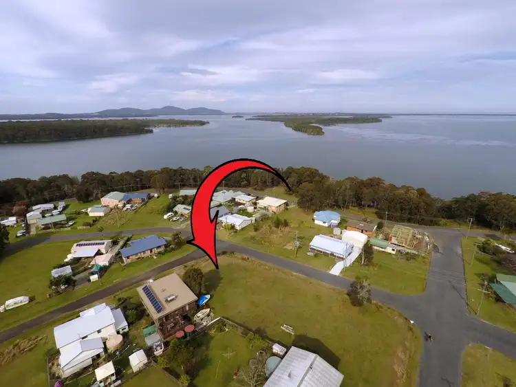 41 Warralong Street, Coomba Park NSW 2428