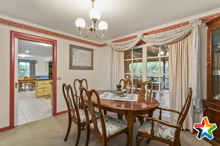 Fifth view of Homely house listing, 1 Wills Court, Mooroolbark VIC 3138