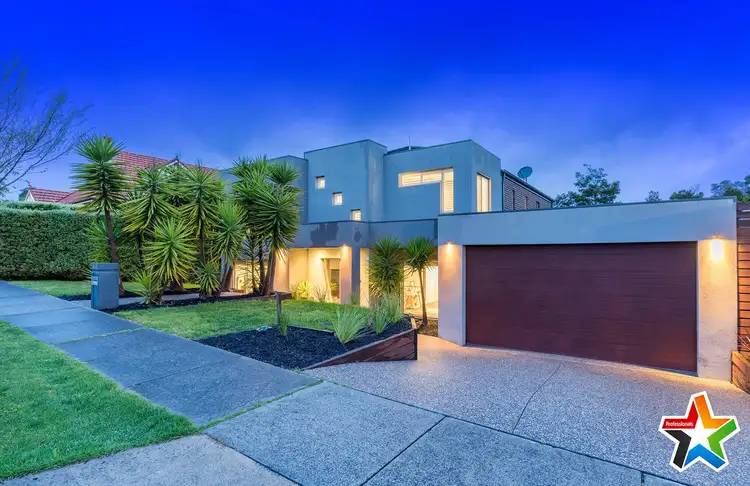 44 Valley Park Drive, Mooroolbark VIC 3138