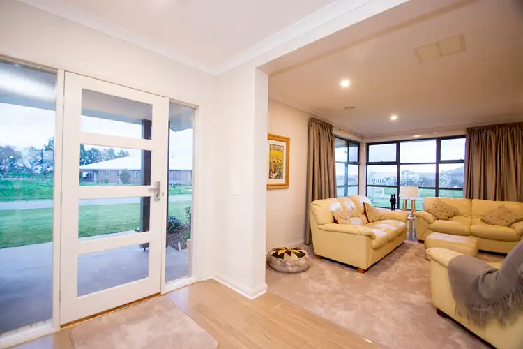 Second view of Homely house listing, 5 Loreto Court, Shepparton VIC 3630