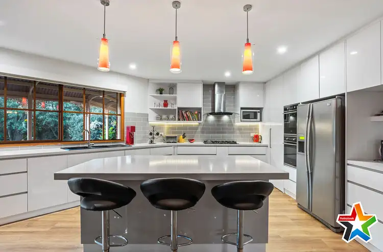 Sixth view of Homely house listing, 13 Chapman Court, Mooroolbark VIC 3138