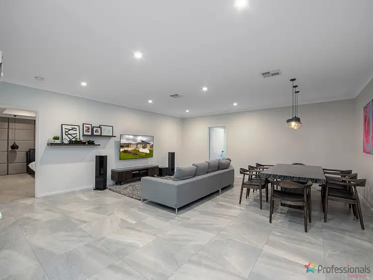 Sixth view of Homely house listing, 20 Renoir Way, Southern River WA 6110