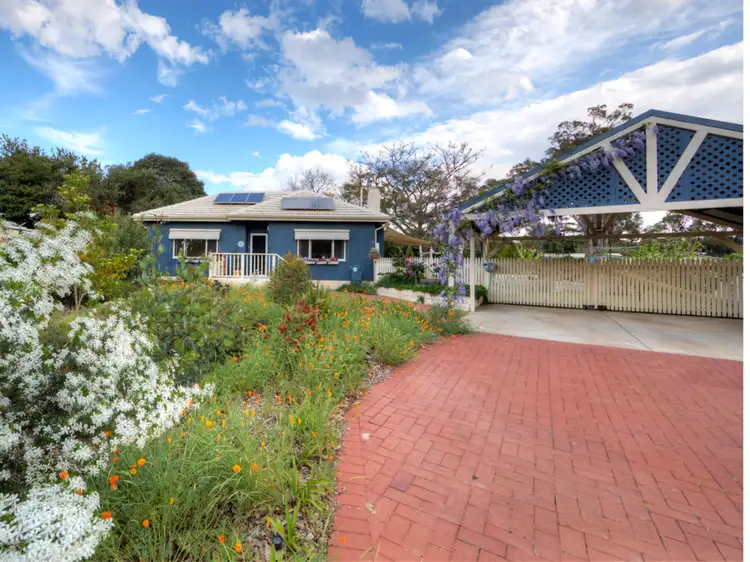41 Cotherstone Road, Kalamunda WA 6076