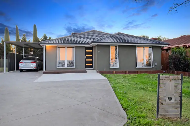 9 Melva Court, Sydenham VIC 3037