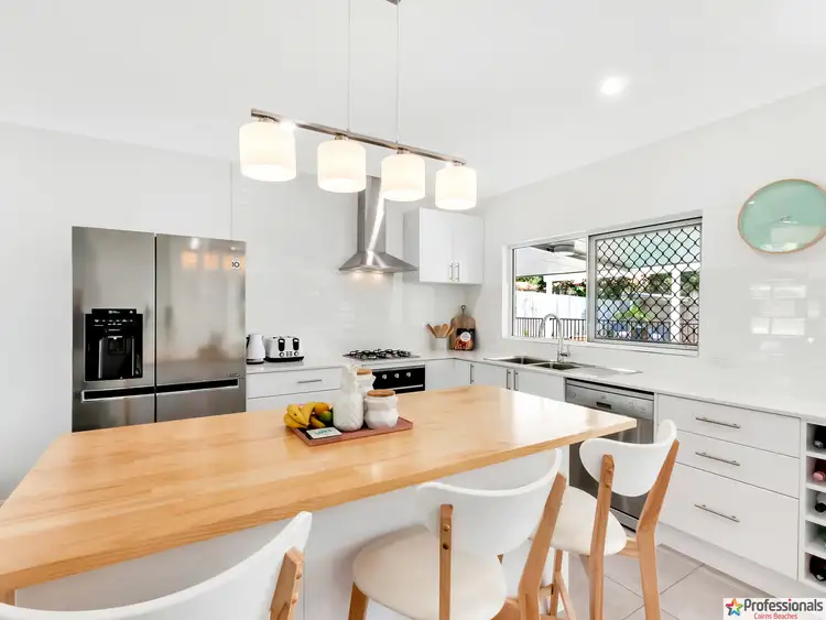 3 Grimes Close, Kanimbla QLD 4870