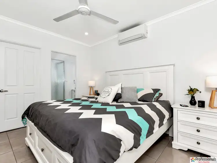 Sixth view of Homely house listing, 3 Grimes Close, Kanimbla QLD 4870