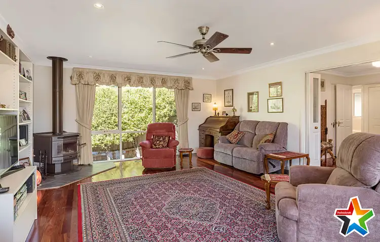 Third view of Homely house listing, 1 Helen Close, Yarra Glen VIC 3775