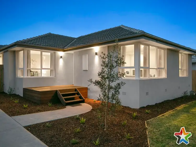 6 Geoffrey Drive, Kilsyth VIC 3137