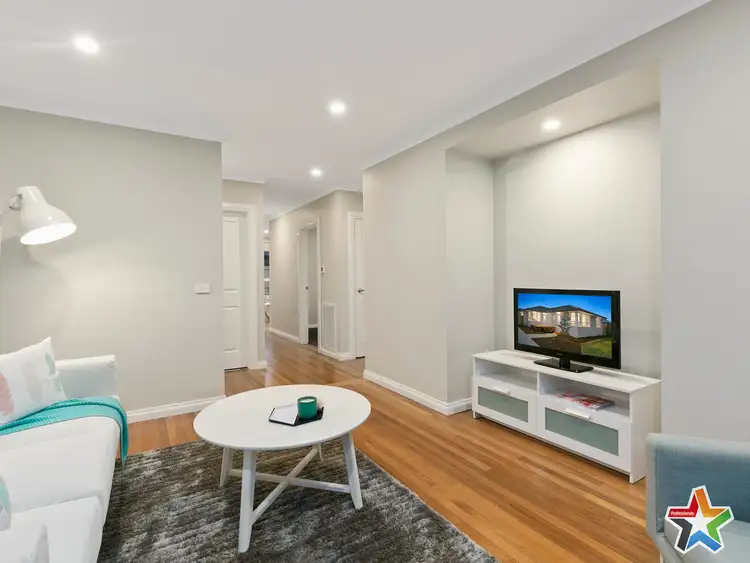 Sixth view of Homely house listing, 6 Geoffrey Drive, Kilsyth VIC 3137