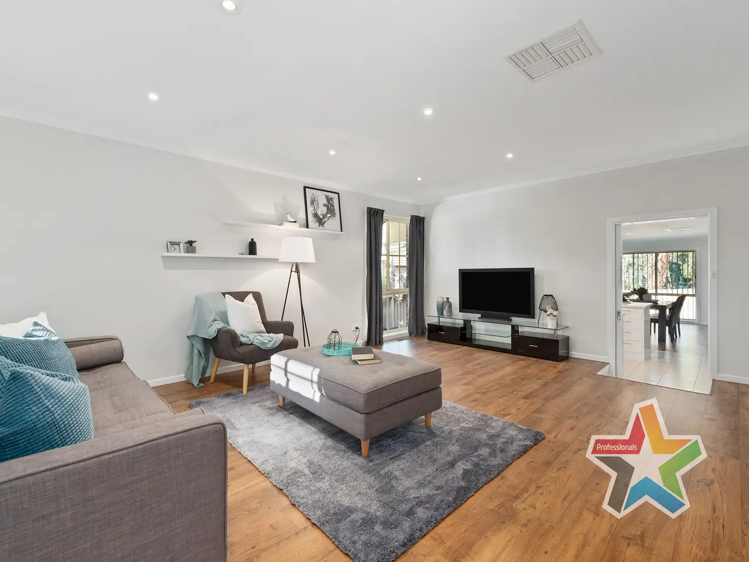 Main view of Homely house listing, 31 Manifold Court, Croydon South VIC 3136