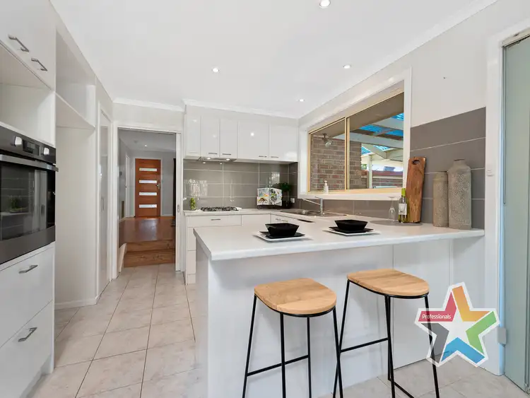 Fourth view of Homely house listing, 31 Manifold Court, Croydon South VIC 3136