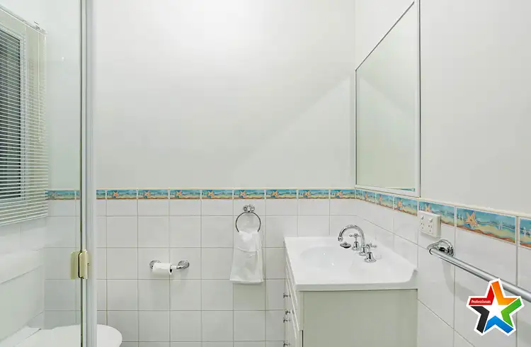 Fifth view of Homely unit listing, 2/64 Cardigan Road, Mooroolbark VIC 3138