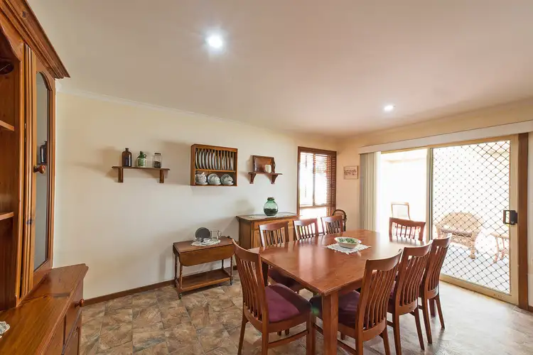 Fifth view of Homely house listing, 5 Lehan Court, Swan Hill VIC 3585