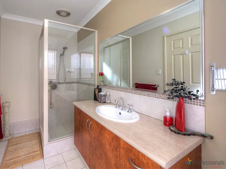 Sixth view of Homely house listing, 11 Excalibur Chase, Wattle Grove WA 6107