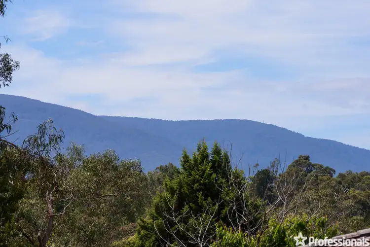 Sixth view of Homely house listing, 8 Ridge Court, Launching Place VIC 3139
