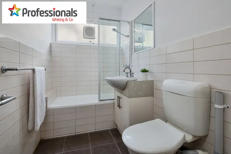 Fifth view of Homely apartment listing, 6/35 Kooyong Road, Armadale VIC 3143