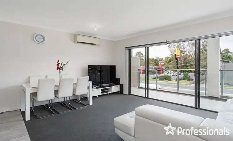 Fifth view of Homely townhouse listing, 2 English Close, Mooroolbark VIC 3138