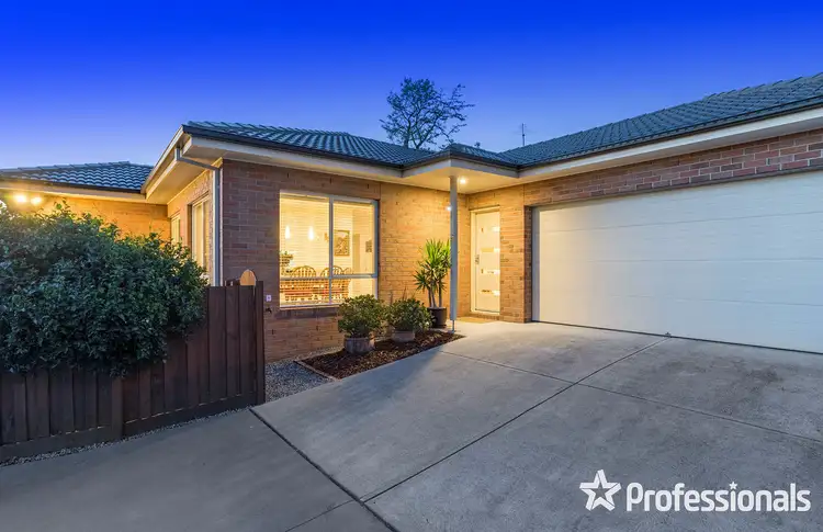 4 Kalimna Street, Mooroolbark VIC 3138
