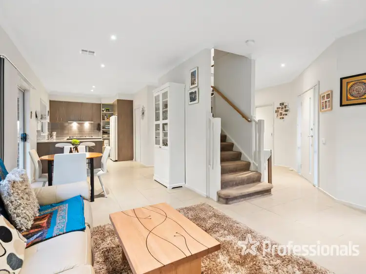 Third view of Homely townhouse listing, 4/164 Dorset Road, Croydon VIC 3136
