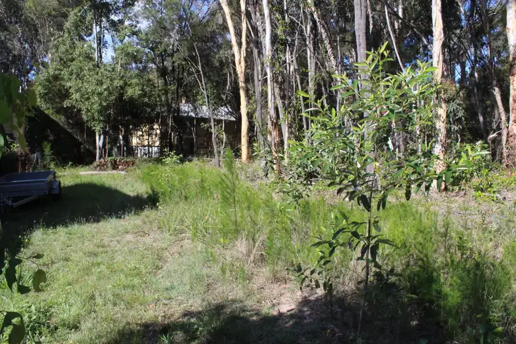 3 Kunara Street, Macleay Island QLD 4184